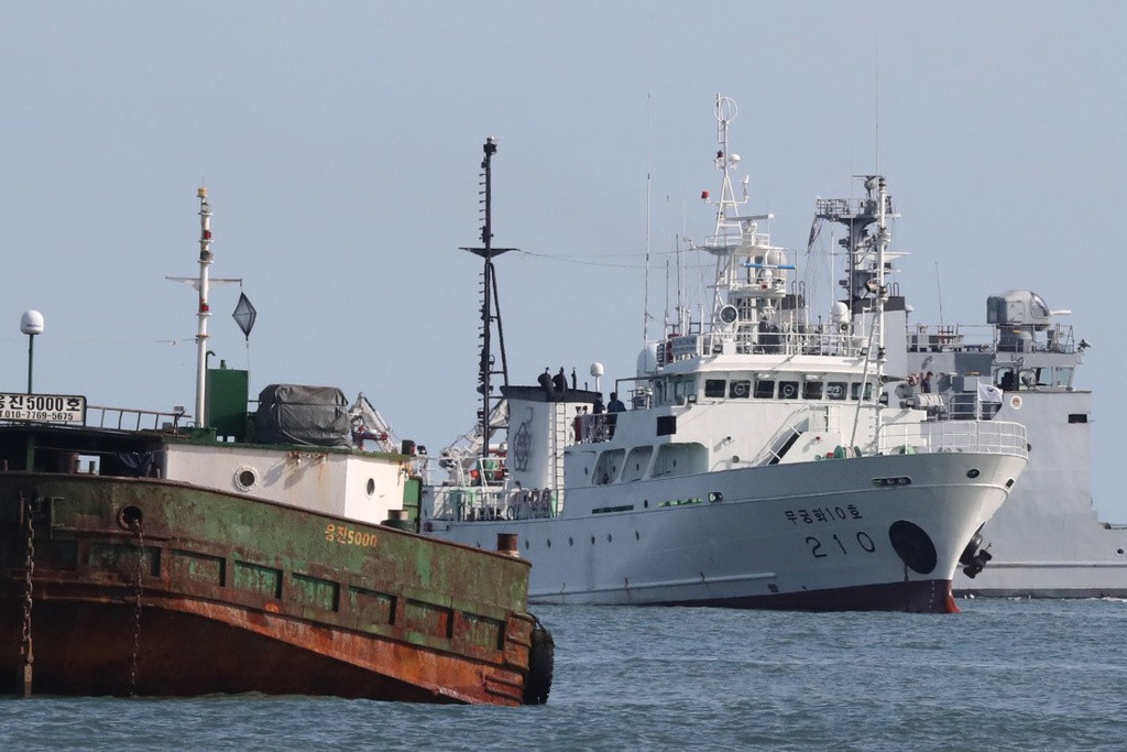 Loi xin loi chua tung co tien le cua ong Kim Jong Un