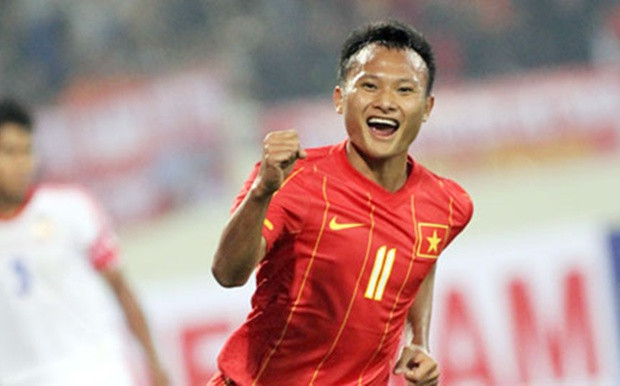 Trên trang cá nhân của Trọng Hoàng chia sẻ: ''Khép lại hành trình 14 năm trong màu áo đội tuyển quốc gia. Người hâm mộ thường nói đùa rằng: Hoàng “không phổi”, “không biết mệt”. Nhưng sự thật là Hoàng “có phổi” và cuộc hành trình nào cũng đến lúc phải dừng lại...