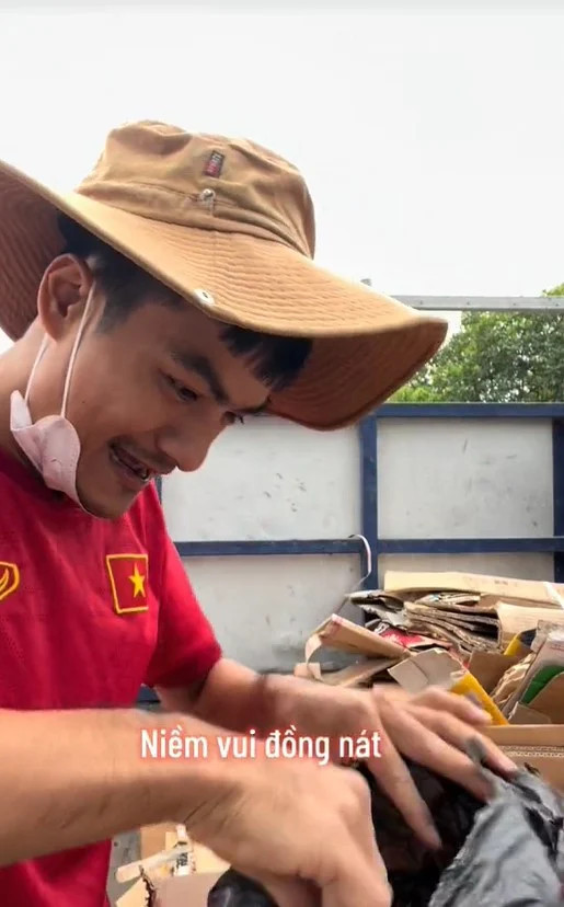 Bi khia vi lam dong nat, chang trai 