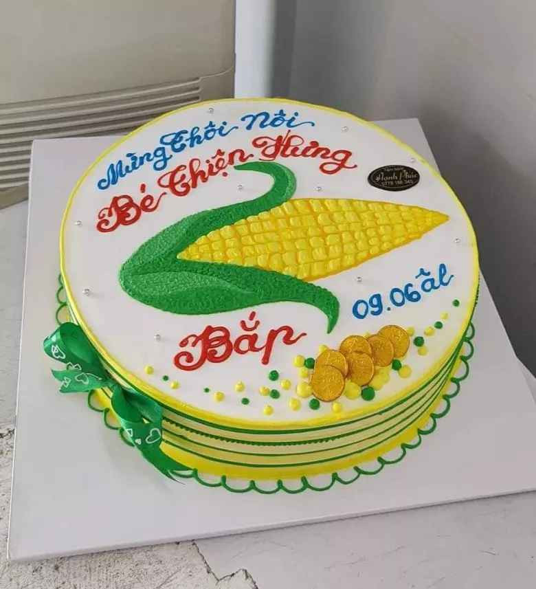 Đến tháng 12 cùng năm, Phượng Thị Nở chính thức lên xe hoa lần 2. Nửa kia của cô đến từ miền Tây nên đám cưới của họ mang đặc trực vùng sông nước.