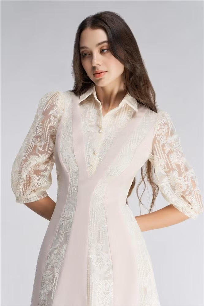 Trong một diễn biến khác, mới đây netizens liên tục lan truyền hình ảnh về Dianka trên phố. Đó là khi vợ thủ môn đang thi đấu cho CLB Công an Hà Nội đang thực hiện một bộ ảnh quảng cáo.