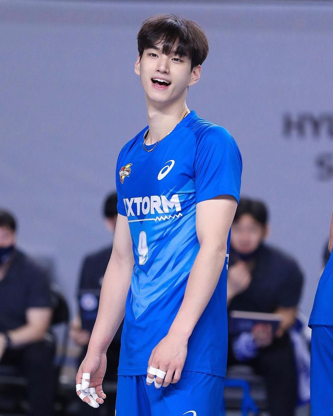 Sức hút của "nam thần bóng chuyền" được thể hiện khá rõ trên trang cá nhân. Hiện tại, Lim Sung Jin thu hút hơn 810.000 lượt theo dõi.