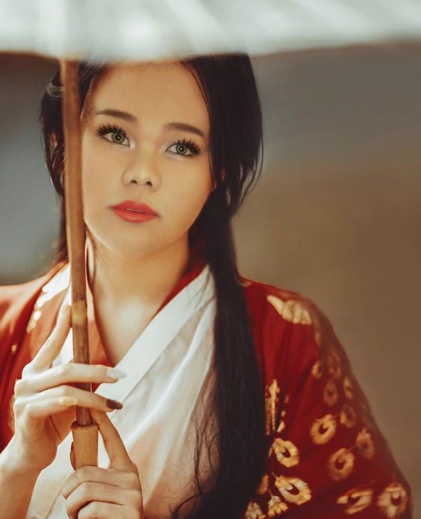 Thậm chí, Happy Polla còn được quay quảng cáo cho các nhãn hàng khác nhờ nhan sắc "độc lạ" của mình.