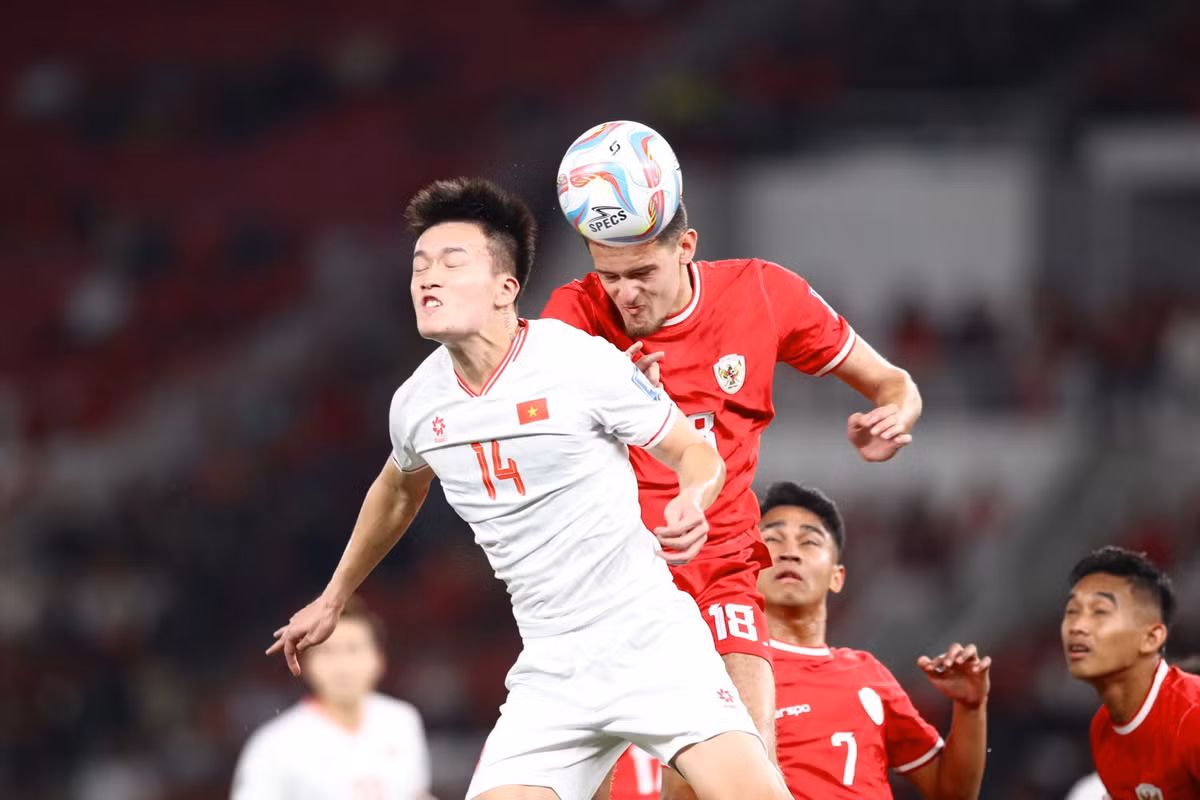 Tuyen Viet Nam thua tran thu 2 lien tiep truoc Indonesia-Hinh-2
