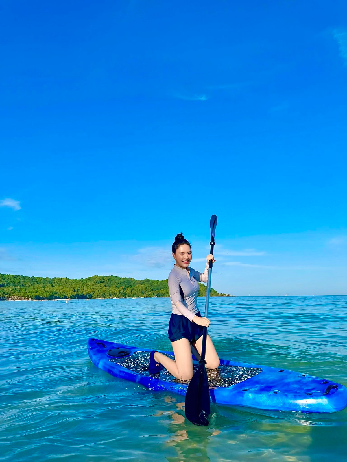 Được biết, đoạn clip này đã có từ cách đây vài năm, hiện đã không còn trên các nền tảng MXH của Đoàn Di Băng nhưng được netizen lưu về từ lâu và lan truyền trở lại.