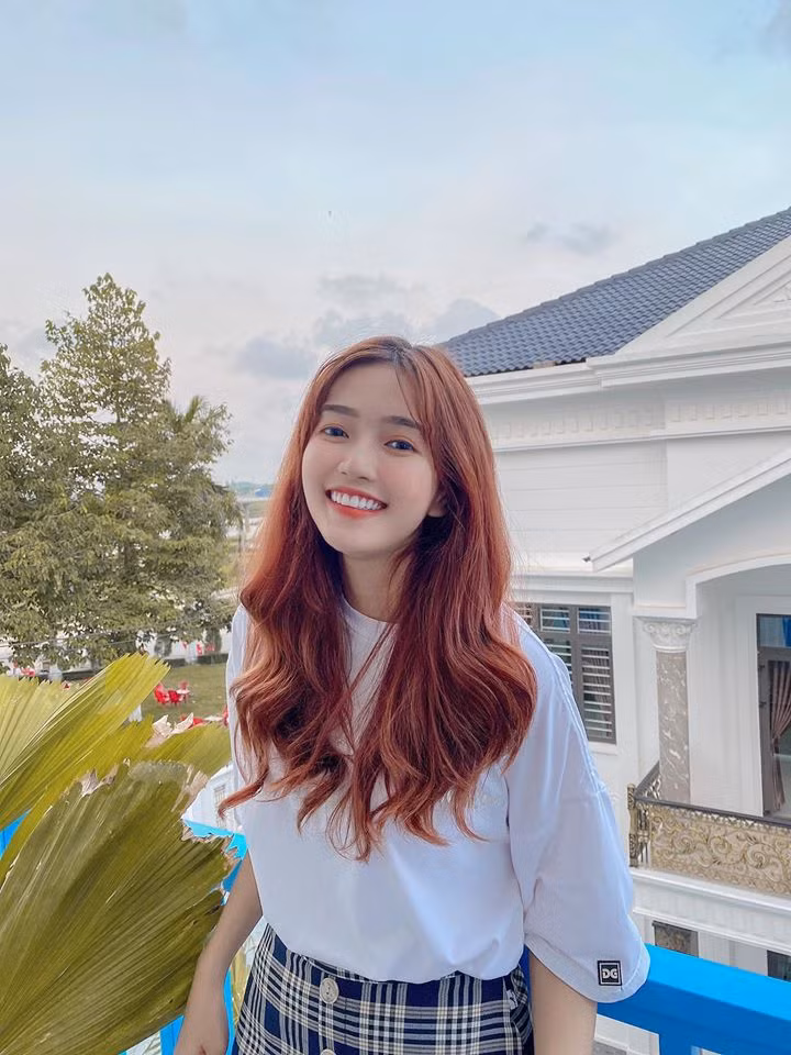 Đặc biệt công việc này còn có thể khiến bản thân mình trở nên gần gũi và kết nối bền chặt hơn với người theo dõi của mình". An Vy nói thêm.