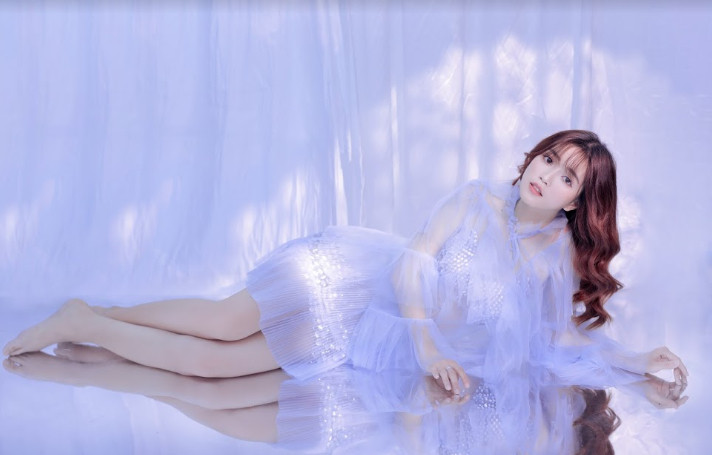 Và trong 1 năm trở lại đây thì mình đã bắt đầu nghĩ thoáng hơn, các anh chị Faptv cũng cởi mở với mình hơn, nhưng cũng một phần duyên số đưa mình gặp lại các anh chị trong một số dự án và hợp tác chung một số sản phẩm. Nhờ đó mối quan hệ của mình với các anh chị bên FapTV vẫn tiến triển tốt đẹp hơn so với trước đây." An Vy cho biết thêm.