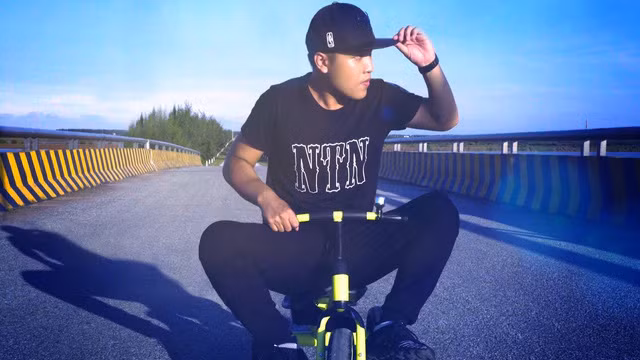 Sau thời gian nói chuyện, N ký vào bản hợp đồng có kèm dấu vân tay với thời gian lấy lại tài khoản là 25/11, nếu không lấy lại được, anh chàng kia sẽ hoàn lại số tiền 60 triệu đồng.