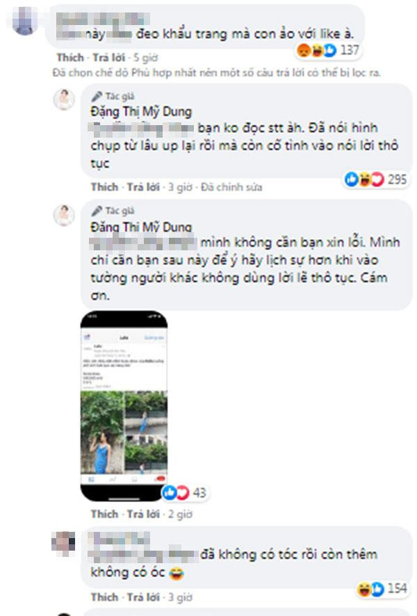 Vì sợ bị hiểu lầm vẫn đi lại tung tăng giữa mùa dịch, hot girl Midu phải viết thêm chú thích: "Sài Gòn thương quá. Sài Gòn của chúng ta. Stay home stay safe cả nhà nhé. P/S: Hình đầu là Du chụp lâu rồi nha cả nhà. Chứ giờ có ra đường được đâu mà chụp".