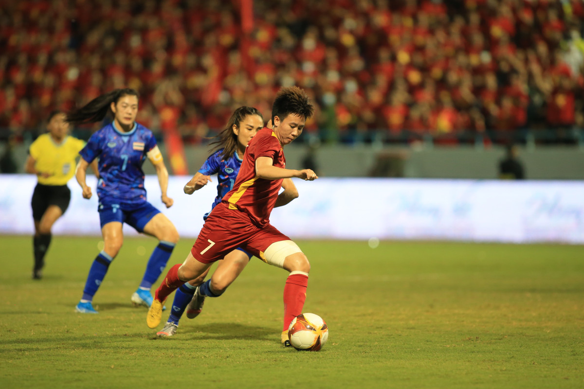 Ha Thai Lan, doi tuyen nu Viet Nam giu HCV o lai nuoc nha