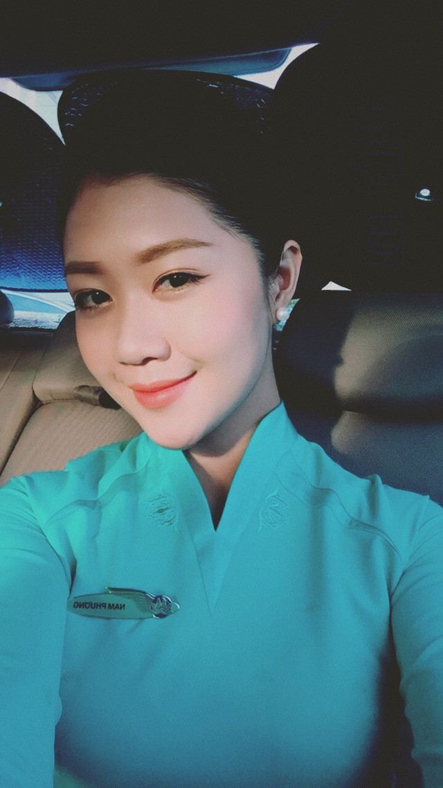 Có ba mẹ tâm lý và chiều chuộng, áp lực chuyện kết hôn của Nam Phương cũng đỡ phần nào.