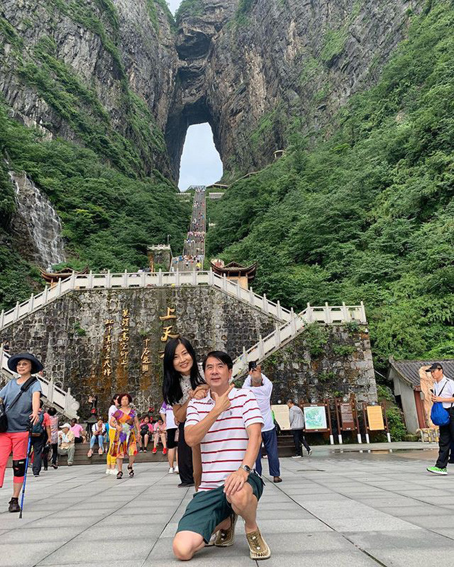 Dù lịch trình bận rộn nhưng gia đình Ngọc nữ Thái Lan rất thường xuyên dành thời đi du lịch đó đây, loạt hình ảnh về những chuyến đi chơi cả nhà khiến fan không khỏi ghen tị.