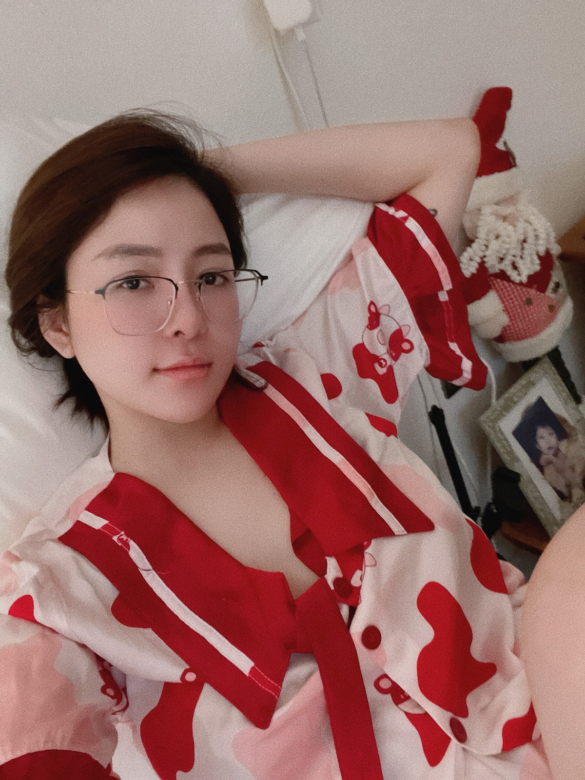 Thế nhưng sau đó, hot girl Trâm Anh vướng không ít thị phi, trong đó phải kể đến nghi vấn lộ clip nóng.