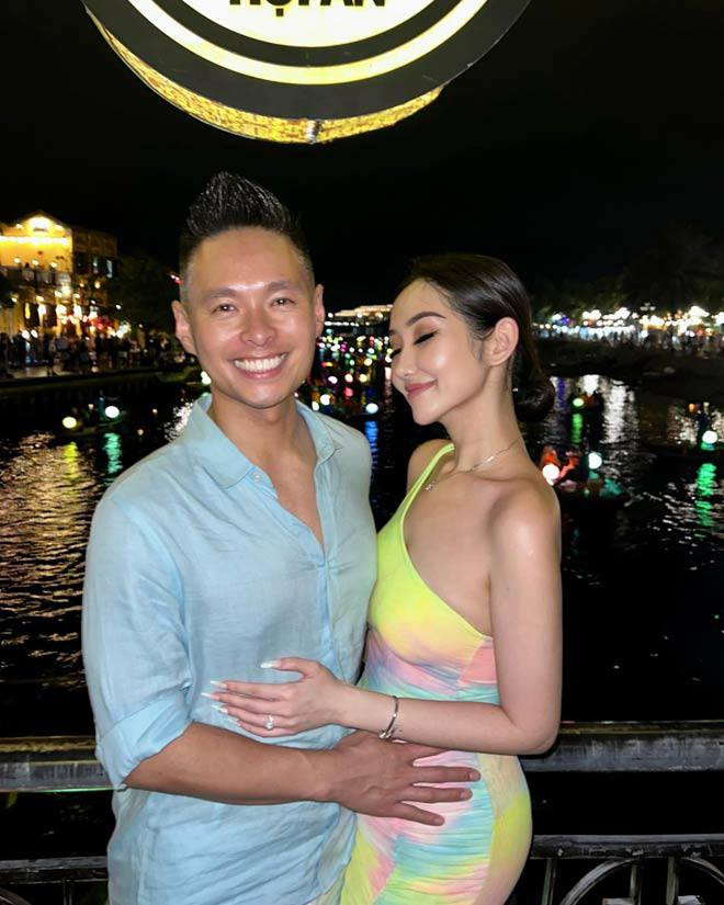 Thấy ba mẹ vất vả, mình phải tự lập, cố gắng kiếm tiền để sau này cho ba mẹ cuộc sống sung túc. Đến thời điểm này, mình nghĩ mình đã làm được điều đó và quan trọng nhất là cưới được một người chồng hoàn hảo”, Linnie nói.