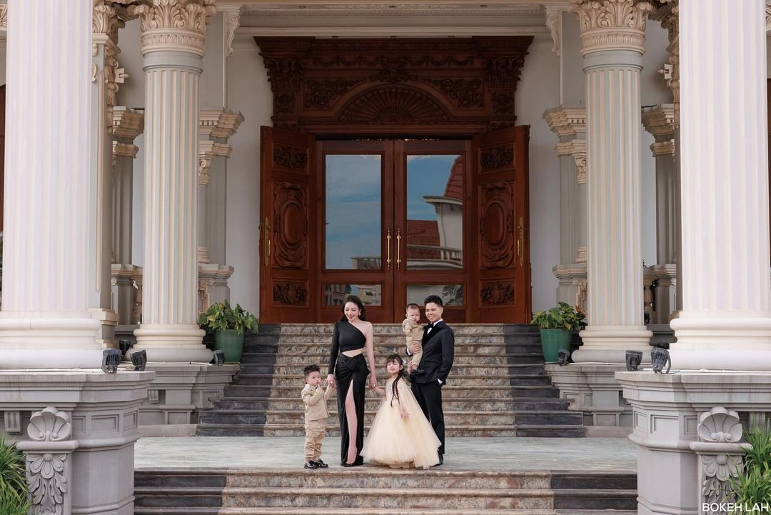 Nhìn cơ ngơi gia đình nhà Trần Thu Hương, hội chị em phải vào "xin vía" ngay lập tức.