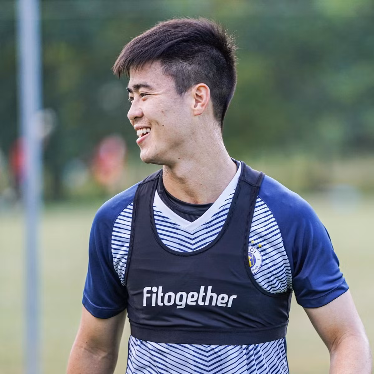 Được biết ngày 17/9, Duy Mạnh vào TP. HCM hội quân cùng đội tuyển Việt Nam chuẩn bị cho giải giao hữu quốc tế, diễn ra trên sân vận động Thống Nhất, TP HCM từ ngày 21/9 đến 27/9.