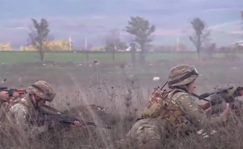 Ankara còn gặp khó thông qua kiếm tiền từ việc xuất khẩu máy bay không người lái của họ, khi Canada hôm qua đã áp đặt lệnh cấm vận đối với việc cung cấp các thành phần quan trọng cho chúng.