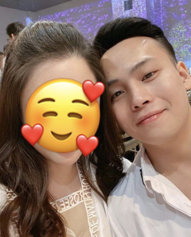 Không chỉ giàu, thiếu gia Hà thành nổi tiếng vì thành tích học tập, tài năng kinh doanh và cả độ "chịu chơi" không thua kém bất kì một ai.