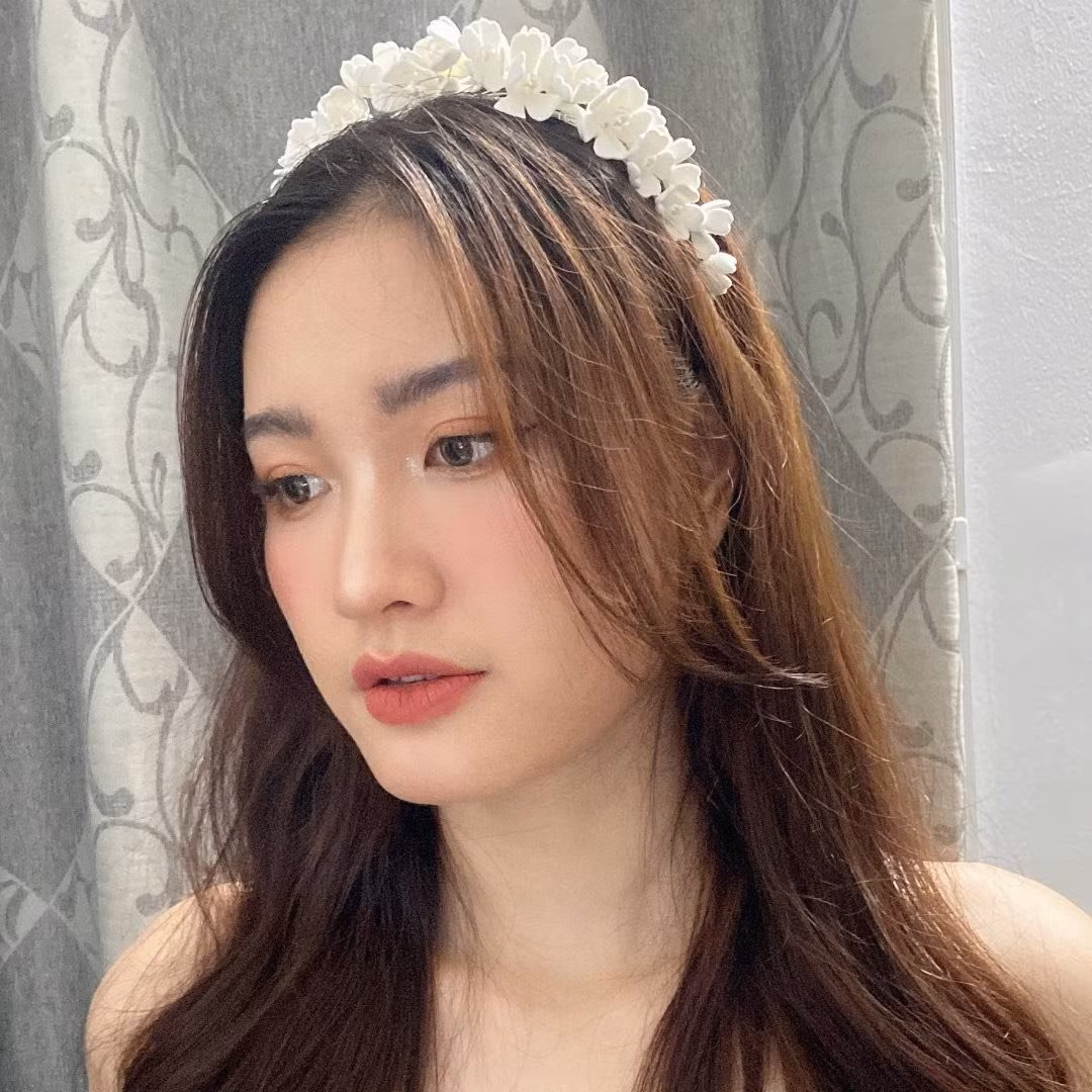 Sau giải bóng chuyền VĐQG 2023, Đặng Thị Kim Thanh tuyên bố giải nghệ để chuyển sang lĩnh vực kinh doanh.