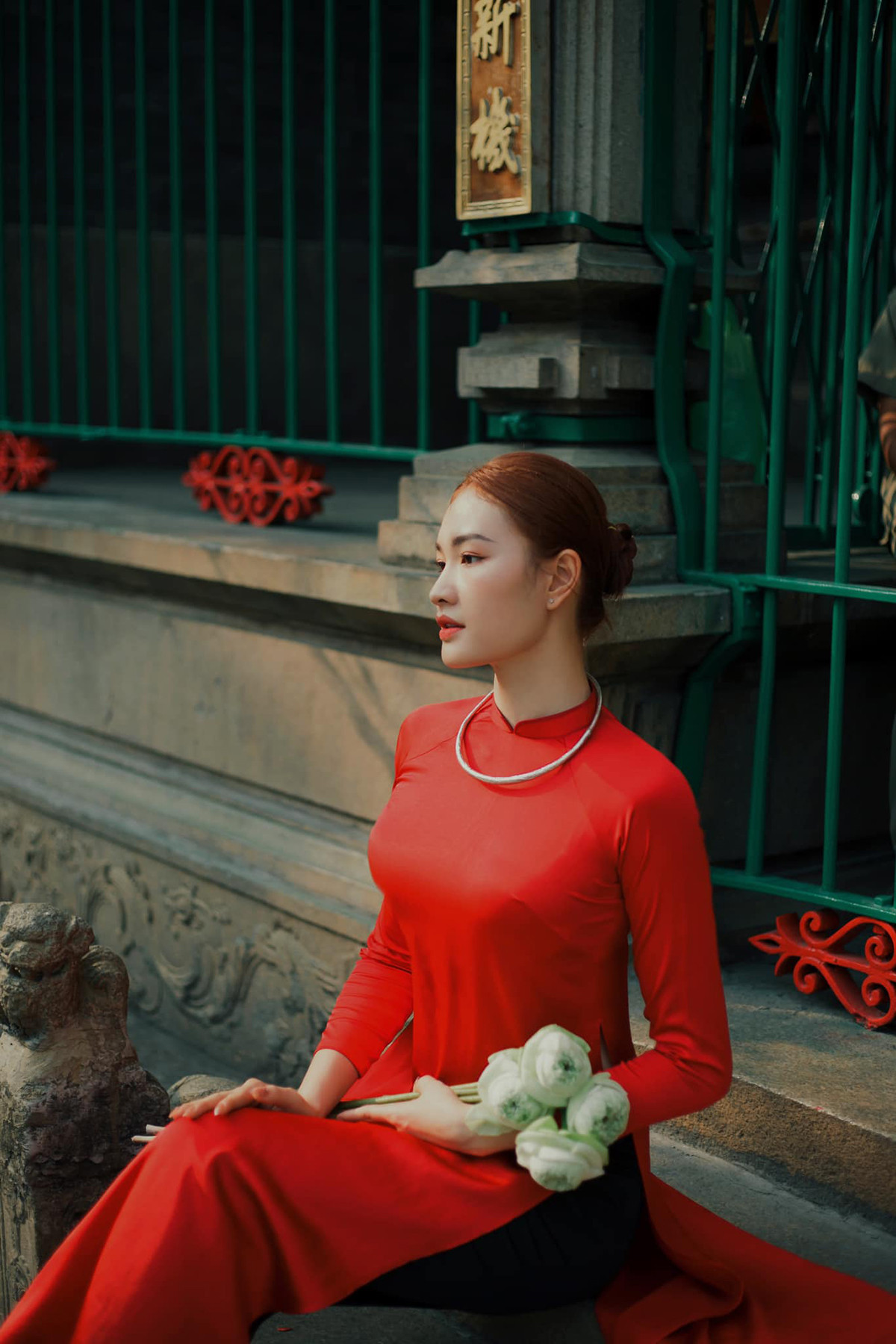 Nhiều người nhận xét Đặng Kim Thanh đẹp không kém các Hoa hậu.