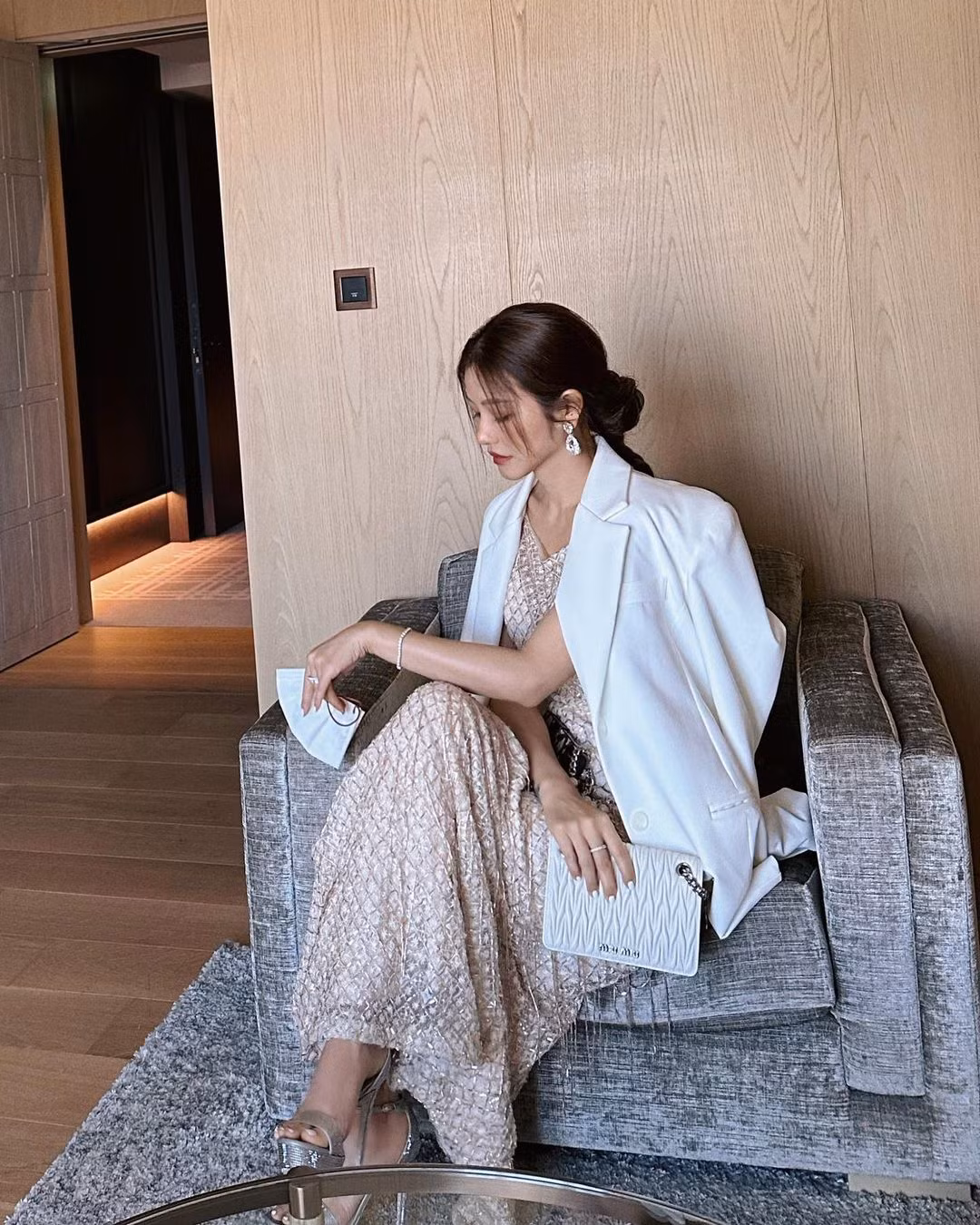 Thương hiệu thời trang do Lure Hsu sáng lập vẫn tiếp tục hoạt động và thu hút hơn 110.000 lượt theo dõi.