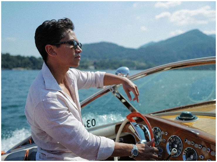 Trên tài khoản mạng xã hội cá nhân, Hoàng tử Mateen từng khiến dân mạng ngất ngây khi thường xuyên khoe body cực phẩm.