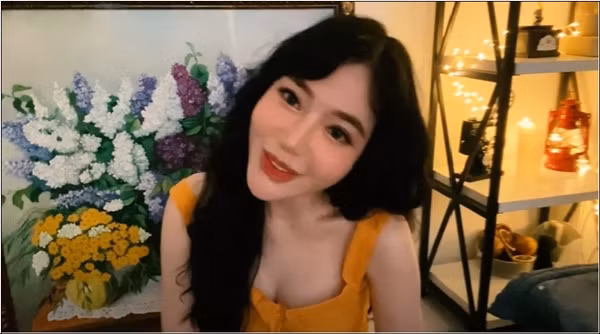 Không ít người tỏ ra tiếc nuối vẻ đẹp tự nhiên trước kia của Elly.