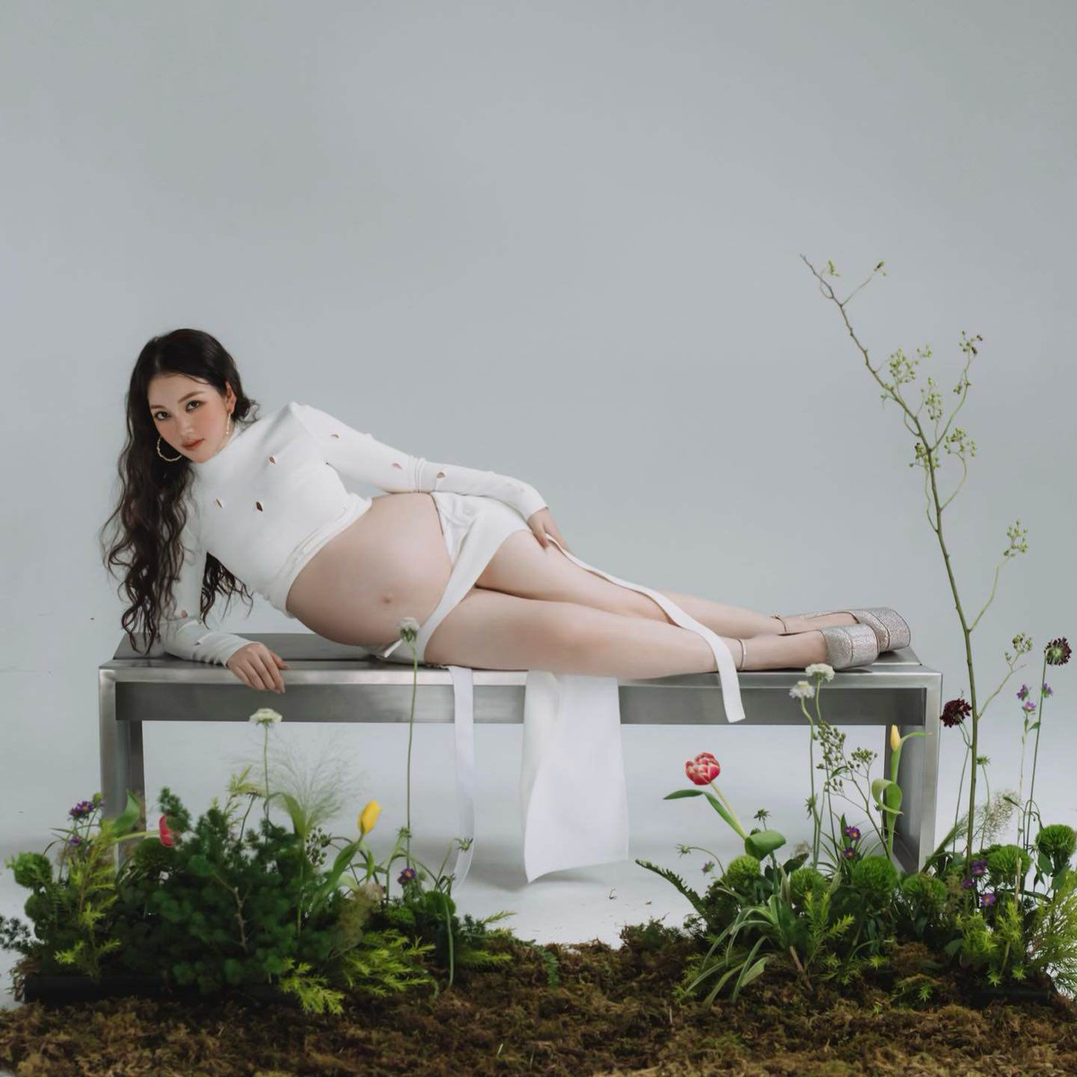 Được biết, đây cũng là em bé thứ 3 của gia đình Thu Hương.