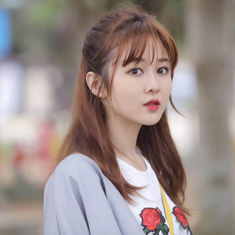 Mới đây, cộng đồng mạng bất ngờ xôn xao thông tin hot girl Ribi Sachi hẹn hò với Ngô Kiến Huy thu hút sự chú ý của nhiều người.