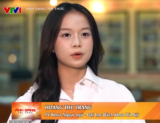 Ngay khi chương trình được phát sóng, CĐM đã ngay lập tức tìm ra được Facebook cá nhân của cô nàng. Hiện tại, Hoàng Thu Trang đang là sinh viên năm nhất trường Đại học Bách Khoa Hà Nội.
