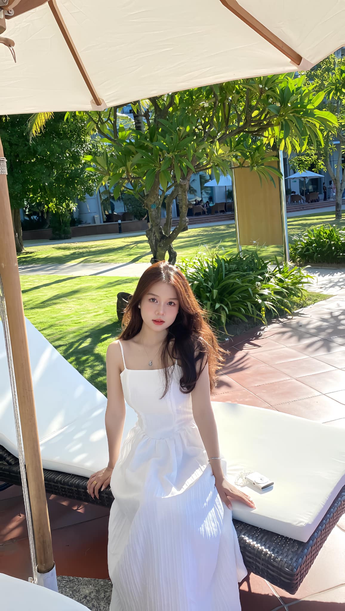 Vẻ ngoài dễ thương, ưa nhìn của Thu Tranh nhanh chóng chiếm spotlight của các diễn đàn gái xinh trên MXH.