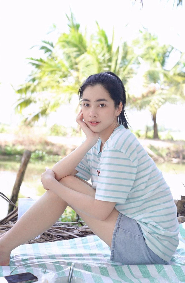 Cẩm Đan từng vướng nghi vấn hẹn hò với đại gia Đức Huy nhưng hiện tại được cho là đã đường ai nấy bước.