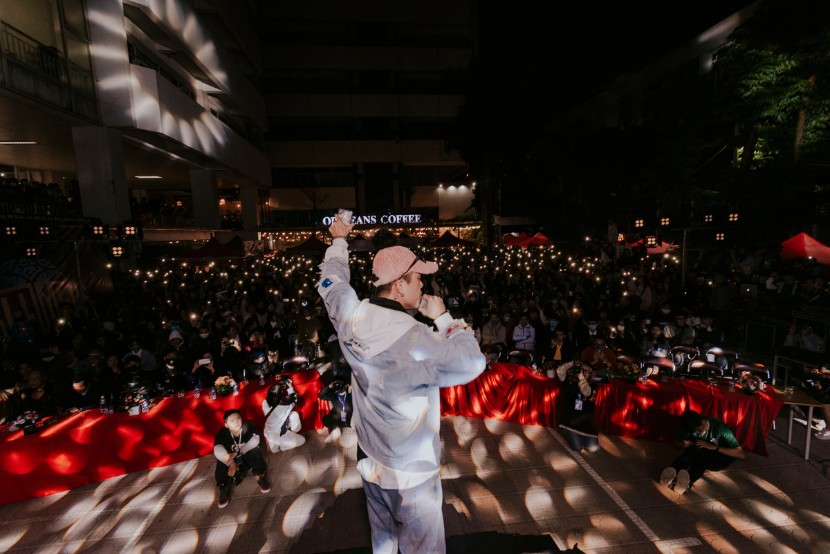 Tưởng nhớ về ca khúc "Tuyết yêu thương", thành viên có nickname V.V.C chia sẻ: "Đây là ca khúc từng theo mình trong suốt những tháng năm của tuổi trẻ. Đặc biệt khi nghe bản hit này, mình lại nhớ về những ngày còn chơi Audition".