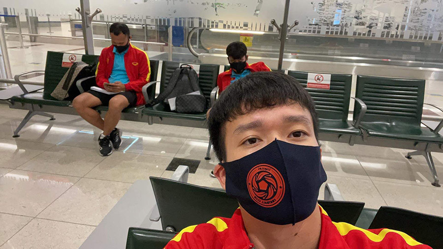 Thay tro HLV Park Hang Seo da ve den Viet Nam-Hinh-4