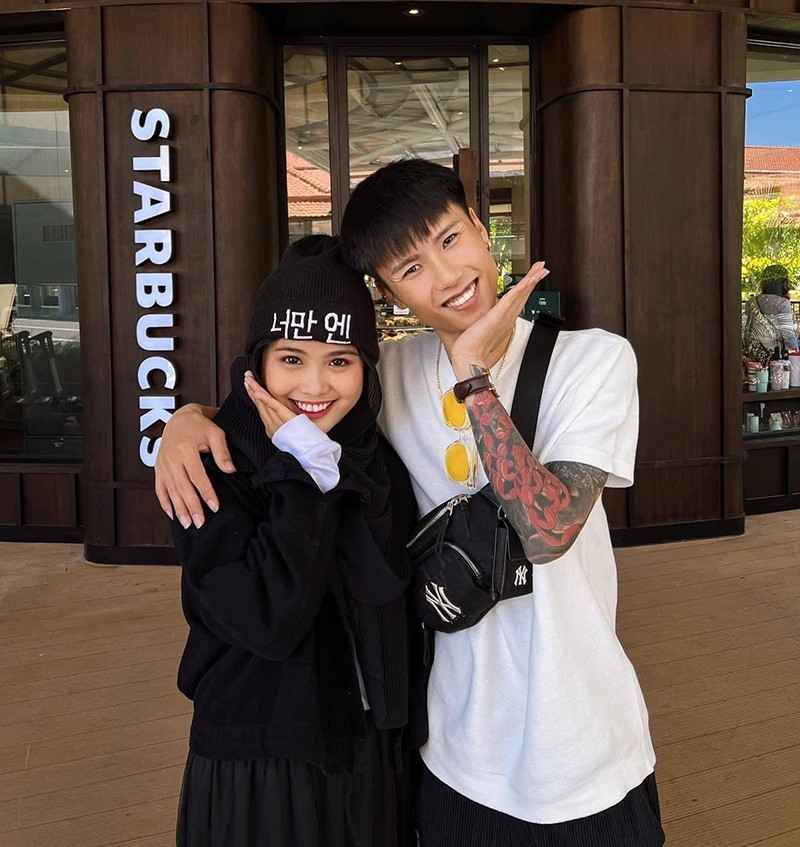 Trước đó, Đạt Villa cũng vướng nhiều ồn ào như phát ngôn định giá kênh TikTok của mình có giá 100 tỷ đồng.