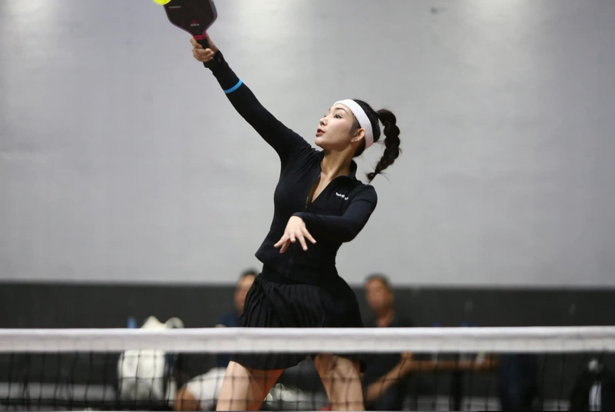 Thanh Huyền vừa tham dự một giải đấu pickleball diễn ra ở TP.HCM nhưng lại bị loại sớm từ vòng bảng. Lý do đến từ việc cô không có nhiều thời gian tập luyện.