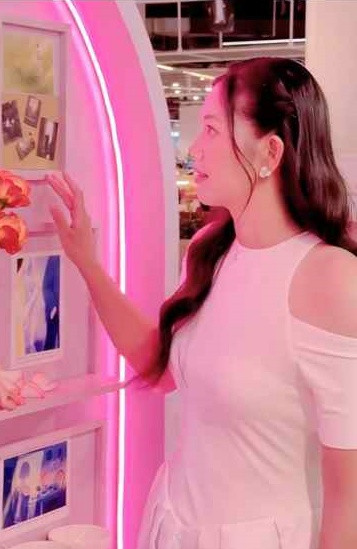 Dù vậy, "cô gái có tên trong sách giáo khoa" Nguyễn Thi Ánh Viên vẫn không thoát được những lần bị dân mạng tiêu cực "body-shaming".