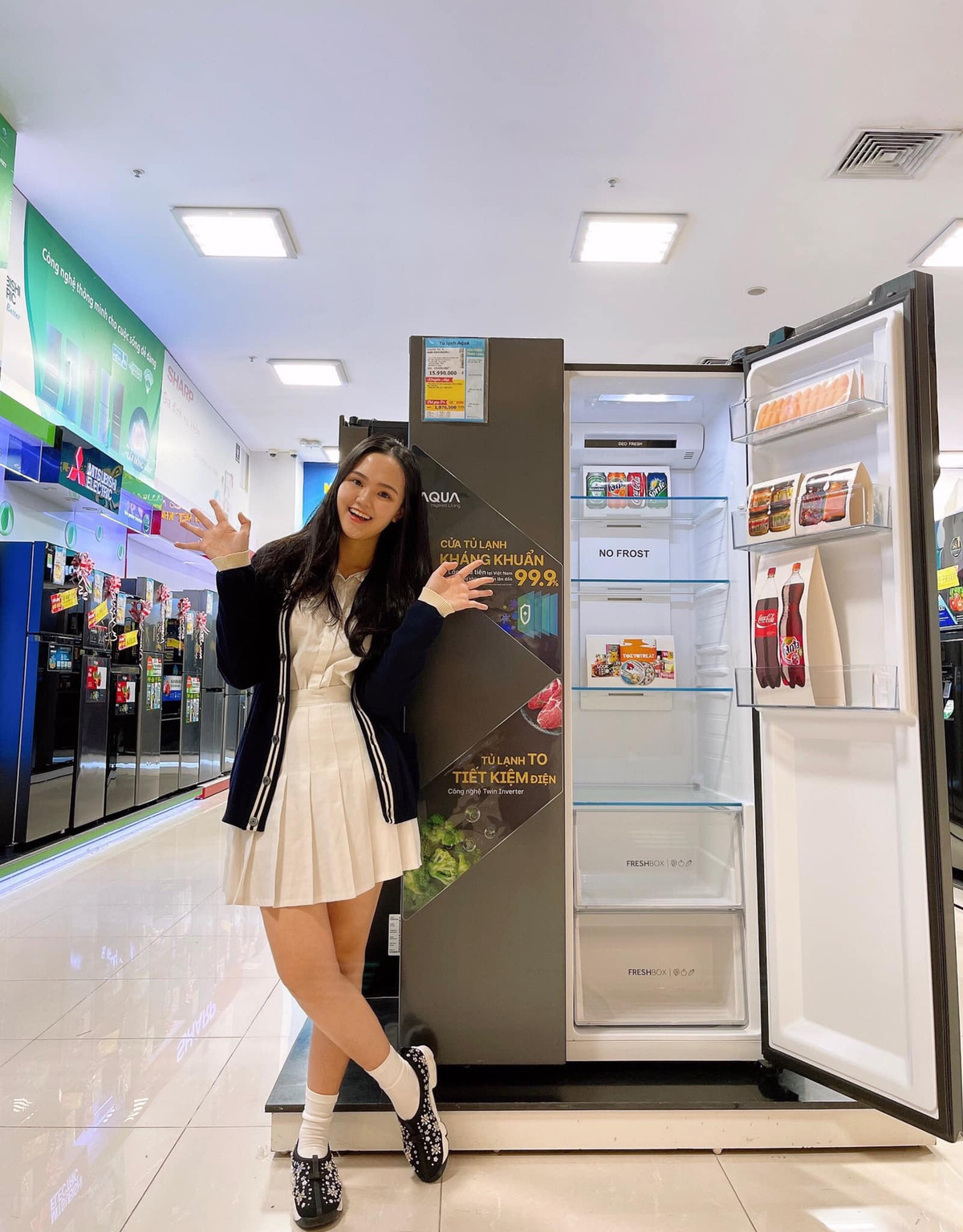 Nhiều lần trước, Quỳnh Anh đã nhiều lần gây ngạc nhiên đối với cư dân mạng qua những tấm hình của mình.