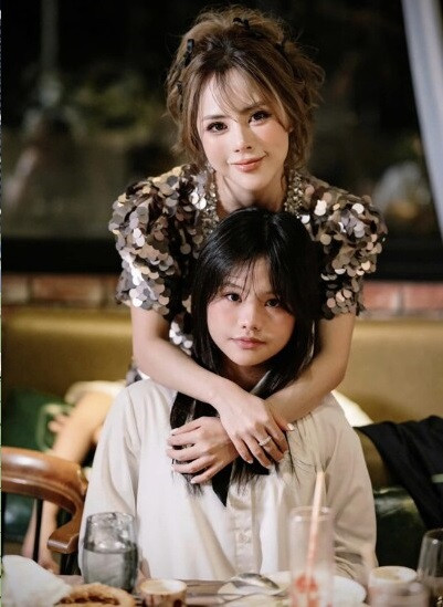 Năm 2010, Bạch Lan Phương khiến nhiều người bất ngờ khi công khai ly hôn người chồng đầu tiên và làm mẹ đơn thân của một nàng tiểu công chúa.