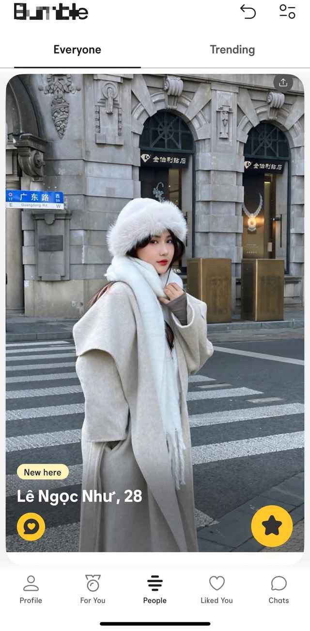 Thực tế, fan nam yêu mến cô không ít, luôn dành những lời có cánh cho Như Lê. Thế nhưng, gái xinh này vẫn chưa chính thức công khai hẹn hò bao giờ.