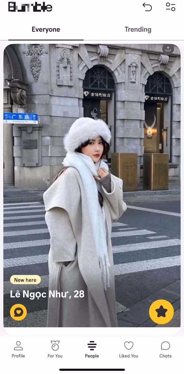 Thực tế, fan nam yêu mến cô không ít, luôn dành những lời có cánh cho Như Lê. Thế nhưng, gái xinh này vẫn chưa chính thức công khai hẹn hò bao giờ.