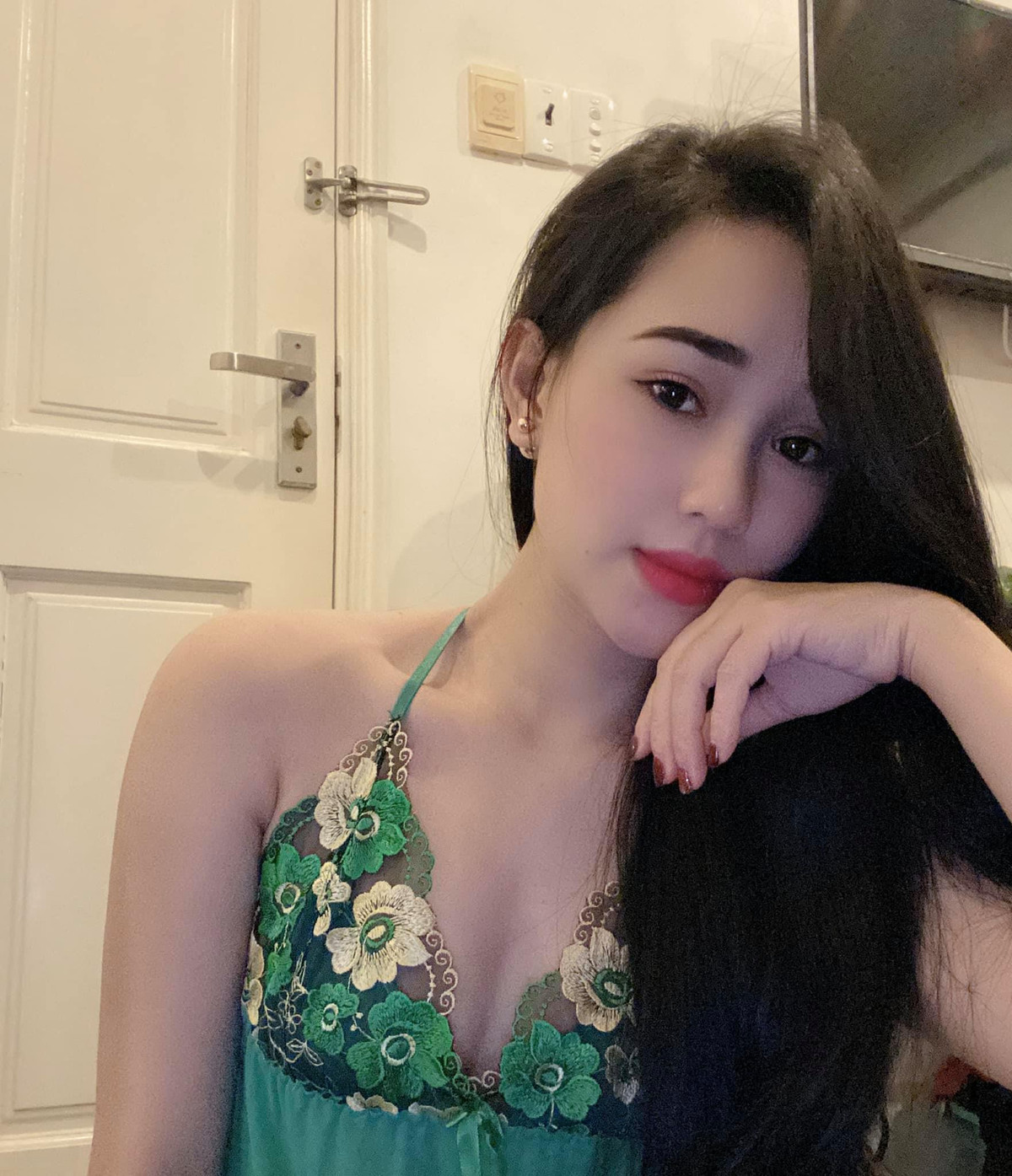 Bạn gái Hồ Tấn Tài hiện đang quản lý một cơ sở làm đẹp ở TP.HCM.