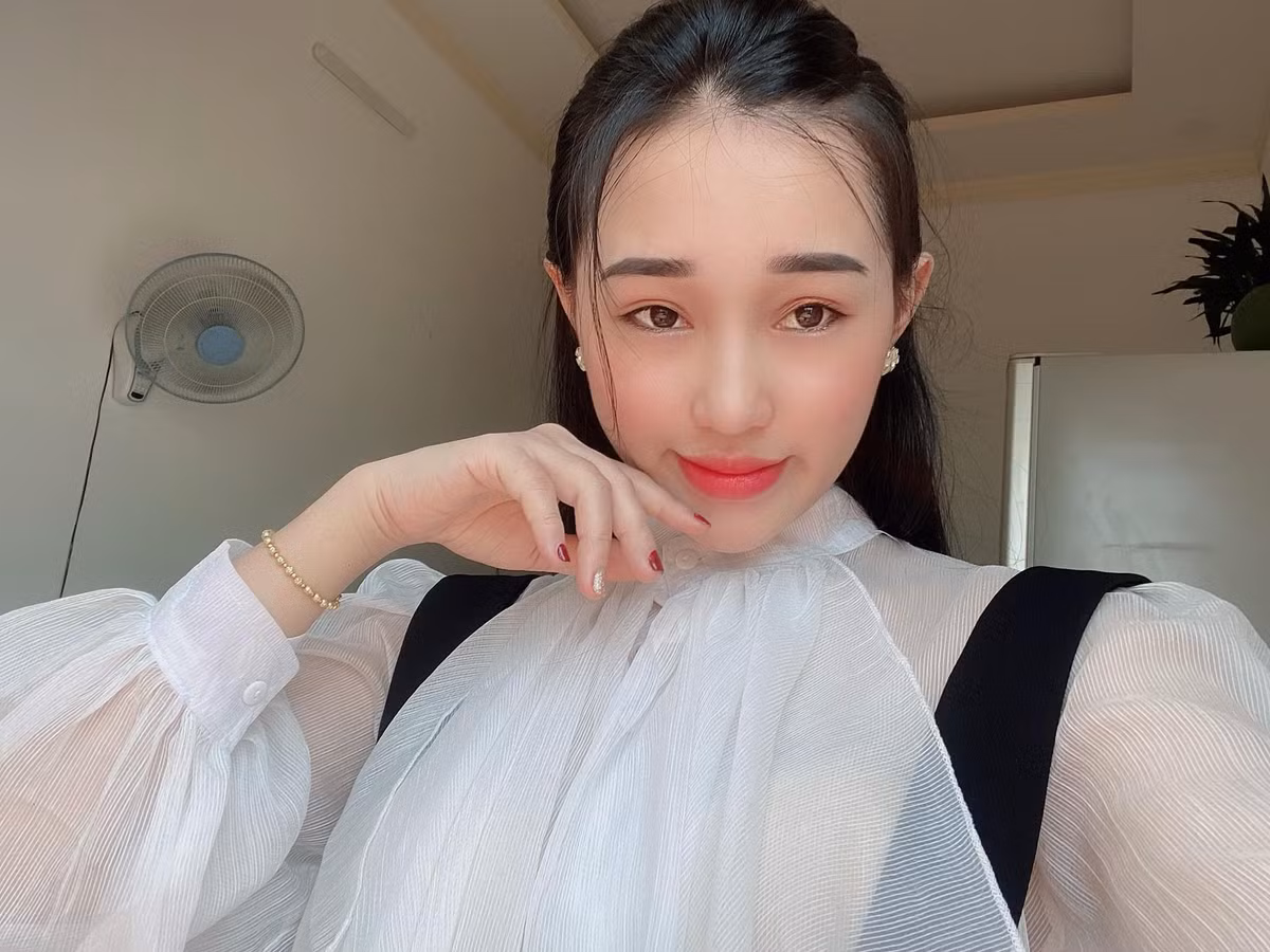 Chính vì việc ít đưa bạn gái lên sóng nên mọi thông tin về vợ tương lai của Tấn Tài hoàn toàn mờ mịt.