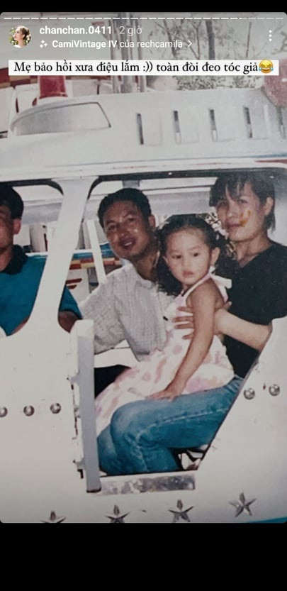 Những khoảnh khắc khoe ảnh phụ huynh của Xoài Non lập tức nhận về sự quan tâm lớn bởi ngoại hình của 2 vị phụ huynh này đúng là rất nổi bật.