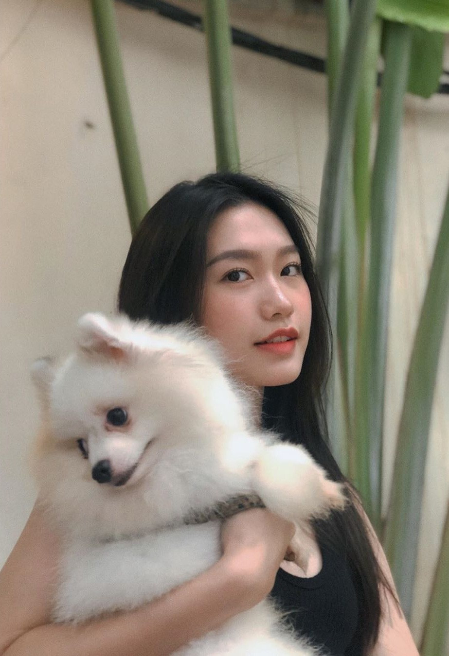 Đoàn Văn Hậu và Doãn Hải My kết hôn vào tháng 11/2023 sau thời gian dài hẹn hò. Sau khi chào đón con trai đầu lòng vào tháng 6/2024, cuộc sống của cặp đôi này trở nên viên mãn và tràn ngập hạnh phúc.