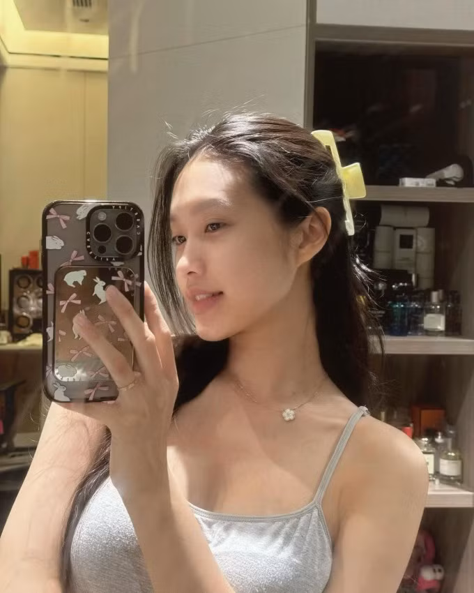 Về công việc, Doãn Hải My hiện quản lý một cửa hàng kinh doanh mỹ phẩm dành cho nam giới. Bên cạnh đó, cô còn tham gia làm mẫu ảnh, quay clip quảng cáo cho các nhãn hàng và hoạt động tiếp thị liên kết (affiliate marketing).