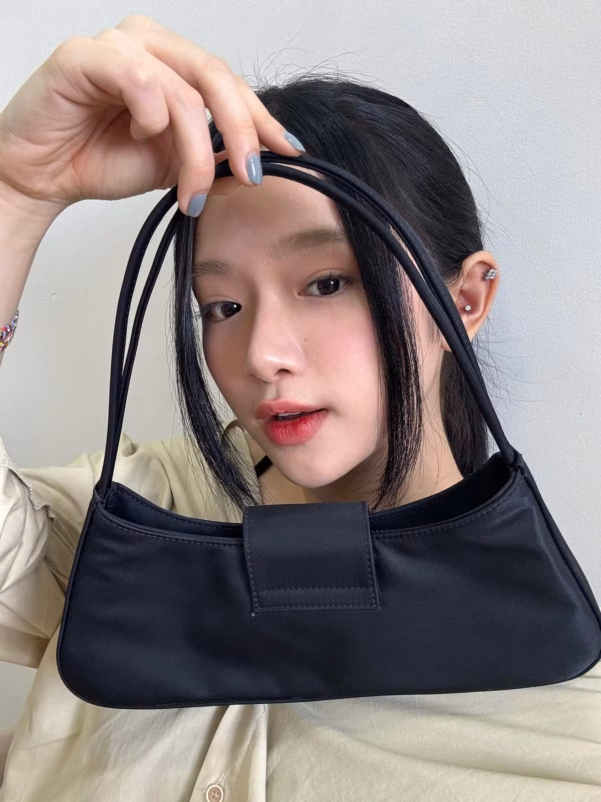 Tuy nhiên, những công kích từ anti quá lớn khiến Linh Ka hiện đã phải khóa trang Instagram cá nhân.