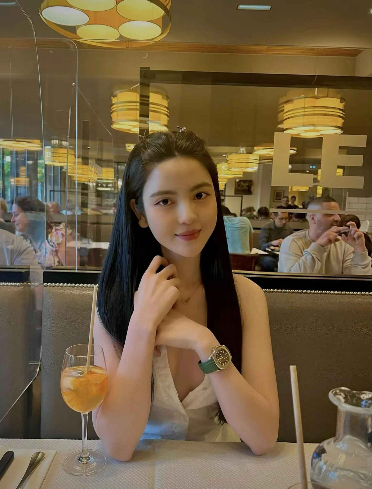 Có thể thấy, kể từ khi yêu nhau, Quang Hải và Chu Thanh Huyền tỏ ra vô cùng gắn kết.