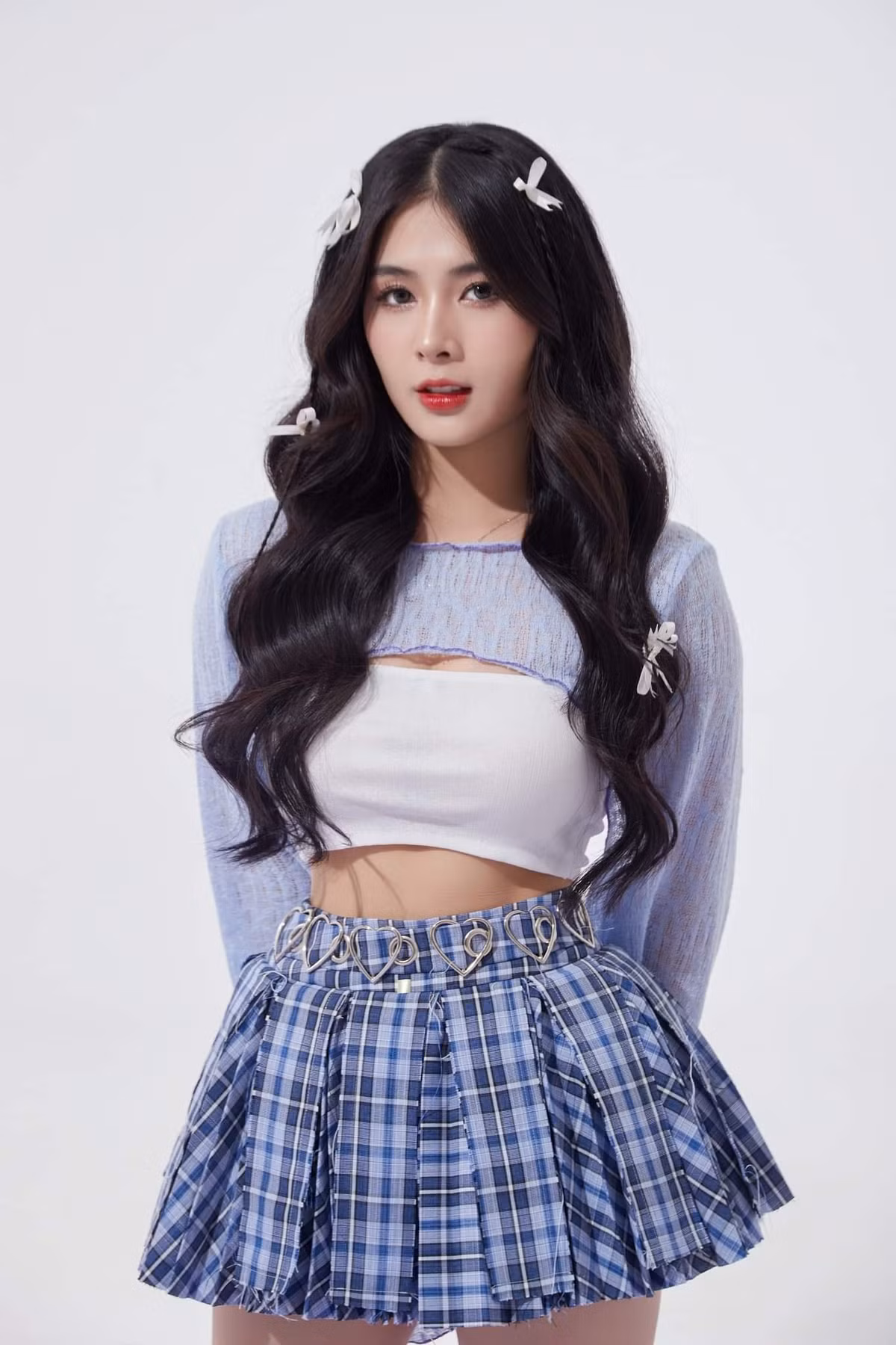 Dù sở hữu gương mặt xinh xắn, body nóng bỏng nhưng hình ảnh của Quỳnh Alee trong mắt netizen nhiều lần vướng tranh cãi.