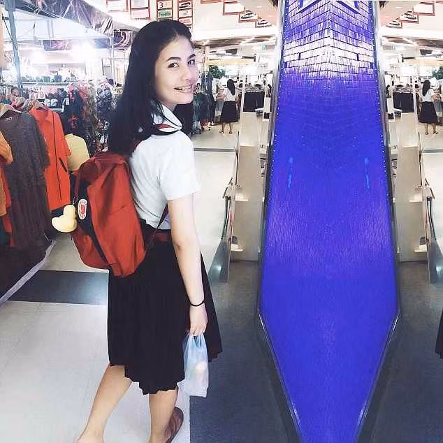 Ngay sau vượt qua vòng loại, Chalita Suansane đã lao vào giảm cân. Sau 6 tháng, mỹ nữ sinh năm 1994 giảm được 7kg.